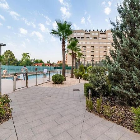 Moderno Apartamento Con Piscina Y Parking グラナダ エクステリア 写真